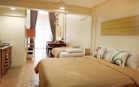Envieng House